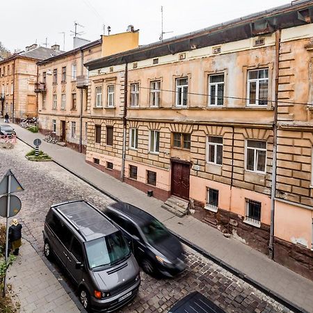 Old Town Cosy Apartment Львів Екстер'єр фото